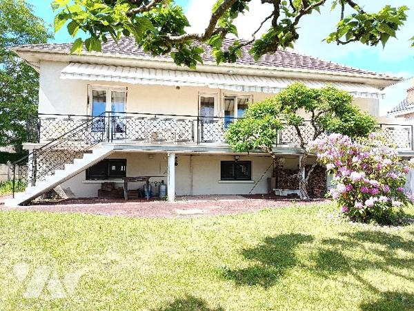 PAVILLON ARTISANAL GRANDE SUPERFICIE PROCHE TOUTES COMMODITES