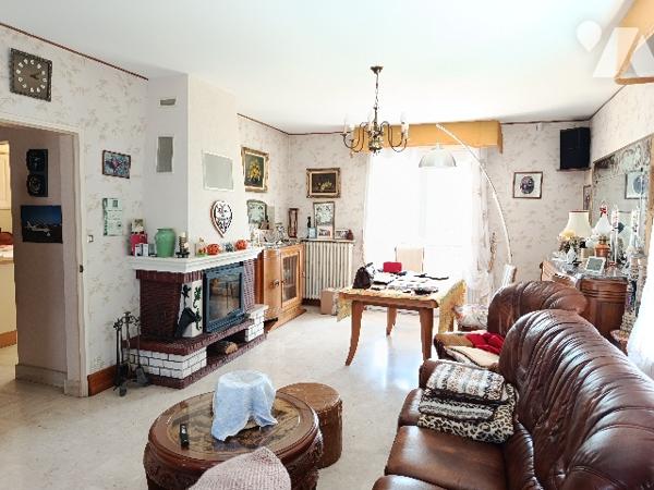 PAVILLON ARTISANAL GRANDE SUPERFICIE PROCHE TOUTES COMMODITES