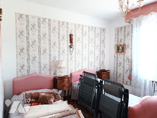 PAVILLON ARTISANAL GRANDE SUPERFICIE PROCHE TOUTES COMMODITES