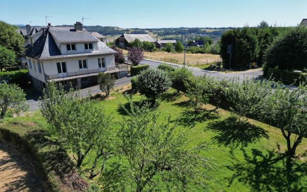 Maison à vendre    5 pièces • 112 m2 Mur-de-Barrez