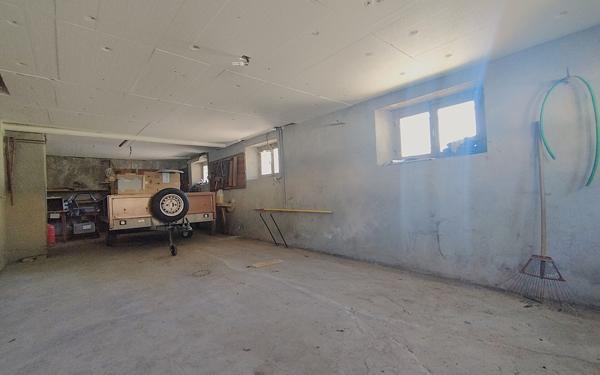 Maison à vendre    5 pièces • 112 m2 Mur-de-Barrez