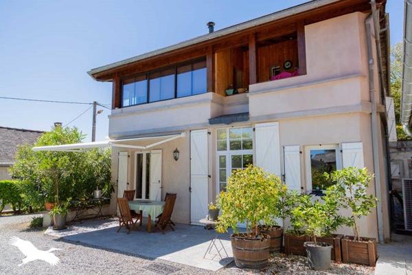 Maison à vendre |  Tuzaguet |  9 pièces | 335 m²