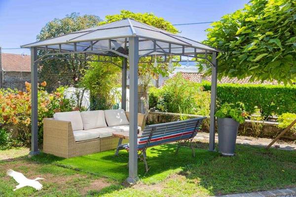 Maison à vendre |  Tuzaguet |  9 pièces | 335 m²