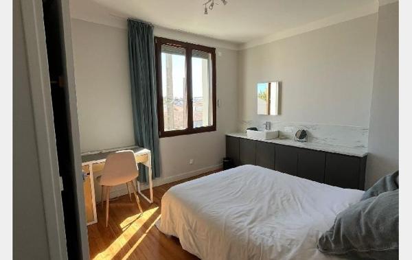 Vente Maison de ville 3 chambres - dépendance de 23.5 m2 rénové(e) Les sables-d'olonne   