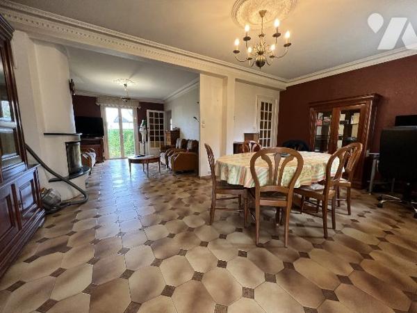 MAISON D'HABITATION A VENDRE