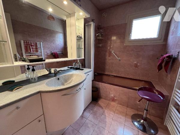 MAISON D'HABITATION A VENDRE