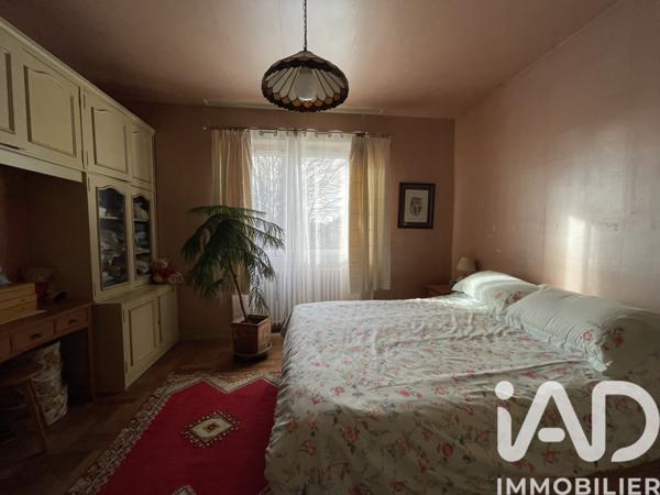 Maison à vendre 5 pièces 130 m² Châteauneuf-la-Forêt