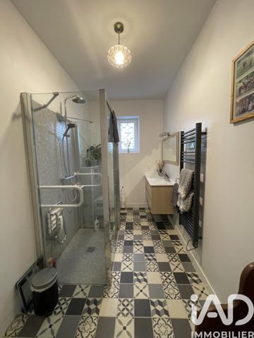 Maison à vendre 5 pièces 130 m² Châteauneuf-la-Forêt