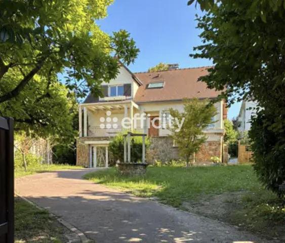 Maison 7 pièces - 160 m² Exclusivité efficity