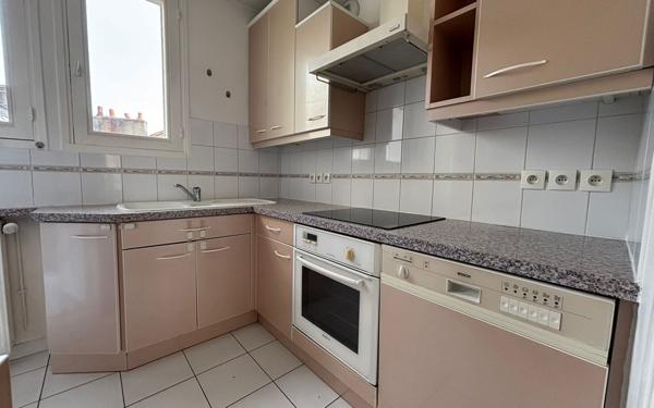 Appartement à louer    3 pièces • 72,17 m2 Poitiers