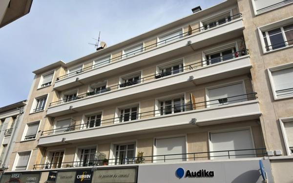 Appartement à louer    3 pièces • 72,17 m2 Poitiers