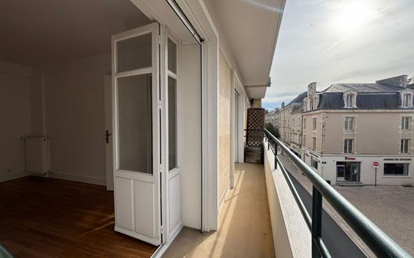 Appartement à louer    3 pièces • 72,17 m2 Poitiers
