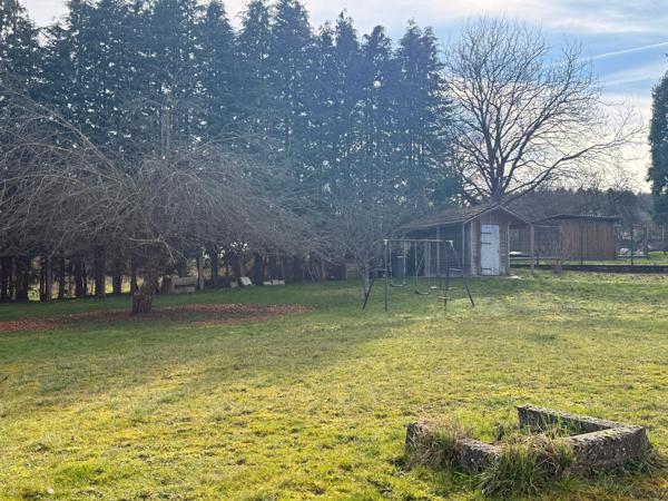 Appartement 93 m2, 3 chambres, terrasse et garage