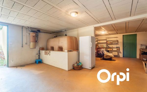 Maison à vendre    5 pièces • 198,99 m2 Lozanne