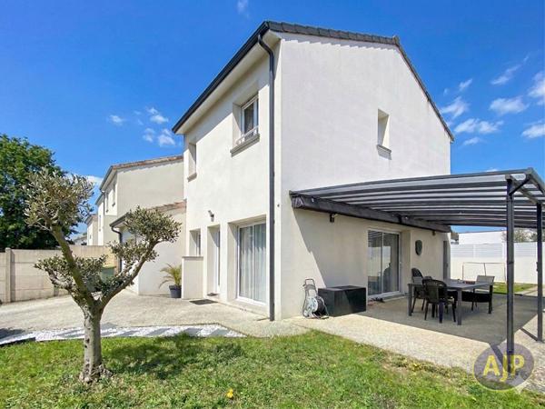 Vente maison Le Taillan Medoc : 340 000 € - AJP Castelnau Immobilier