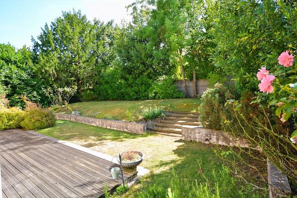 Maison familiale à vendre 5 pièces centre ville d'ARPAJON (91) -160m², 4 chambres - avec appartement indépendant loué