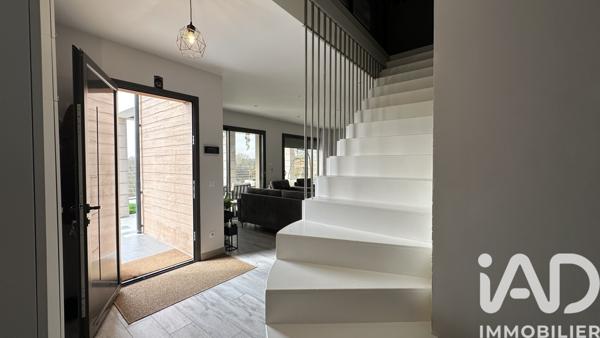 Maison à vendre 4 pièces 160 m² Gien