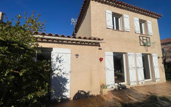 Maison à vendre    4 pièces • 100 m2 La Seyne-sur-Mer