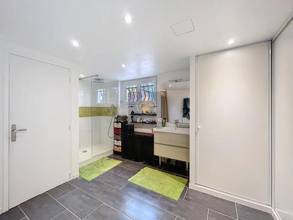 Vente Maison 7 pièces 220 m2 à Yerres