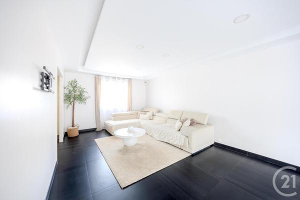 Maison à vendre  7 pièces - 175 m2 QUINCY SOUS SENART - 91