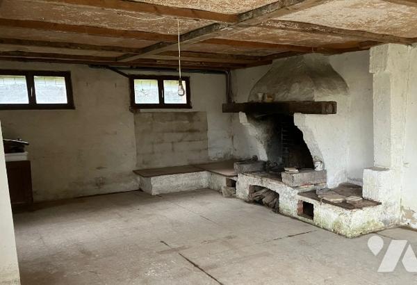A Neufchâtel-Hardelot, maison d'habitation et son terrain.