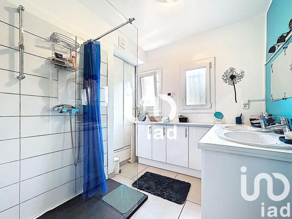 Maison à vendre 9 pièces 186 m² Pertuis