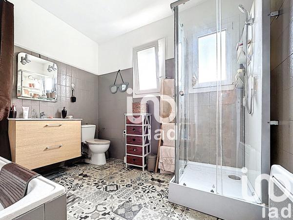 Maison à vendre 9 pièces 186 m² Pertuis