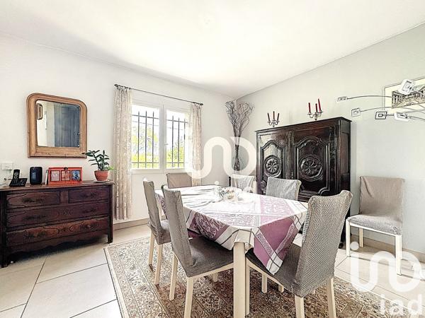 Maison à vendre 9 pièces 186 m² Pertuis