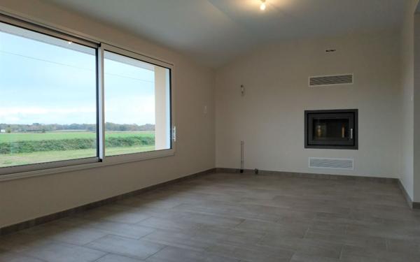 Maison à louer    4 pièces •  Cazères-sur-l'Adour