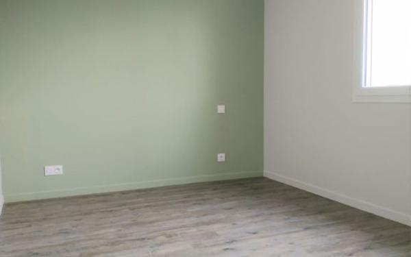 Maison à louer    4 pièces •  Cazères-sur-l'Adour