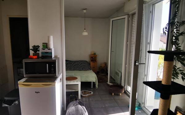 Appartement à louer    1 pièce • 30,68 m2 Pessac