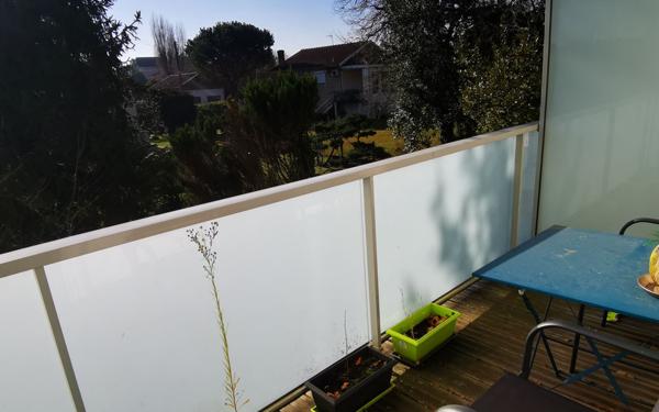 Appartement à louer    1 pièce • 30,68 m2 Pessac