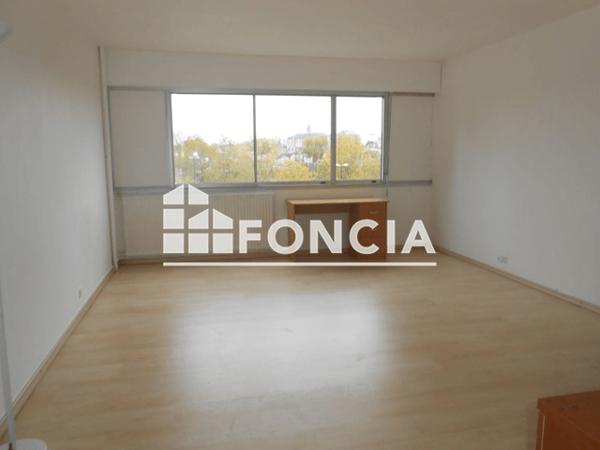 Location Studio 31.92 m² - 4 D RUE DES SOEURS DE LA RIVIERE Limoges 87000