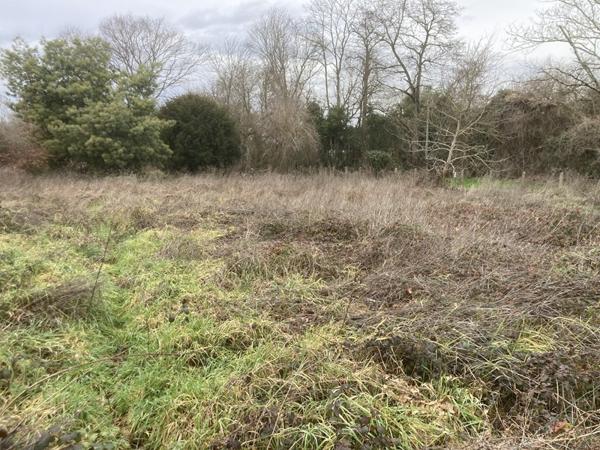 Terrain constructible Ambares et Lagrave