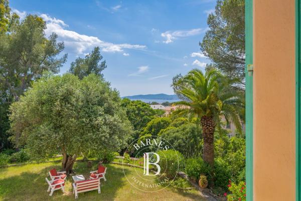 Saint-Raphaël, Villa 7 Chambres -  435 m² à vendre