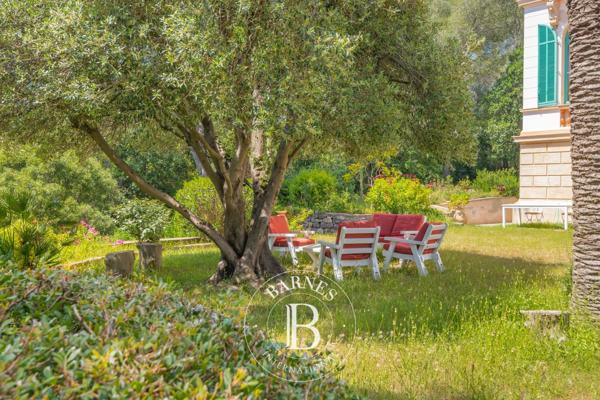 Saint-Raphaël, Villa 7 Chambres -  435 m² à vendre