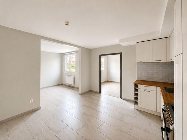 Lille Montebello Appartement T2 de 52 m² avec parking et cave au RDC