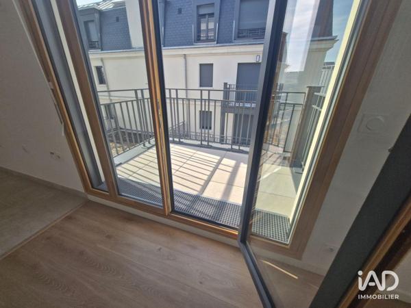 Location appartement 2 pièces 44 m² Clamart