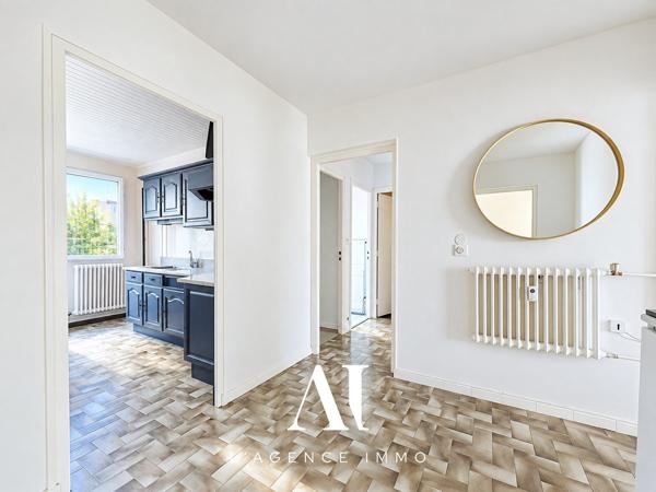 Appartement T4 de 82,84 m² avec loggia et cave – Ambérieu-en-Bugey 01500