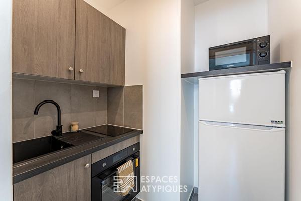 Appartement rénové quartier alma avec parking