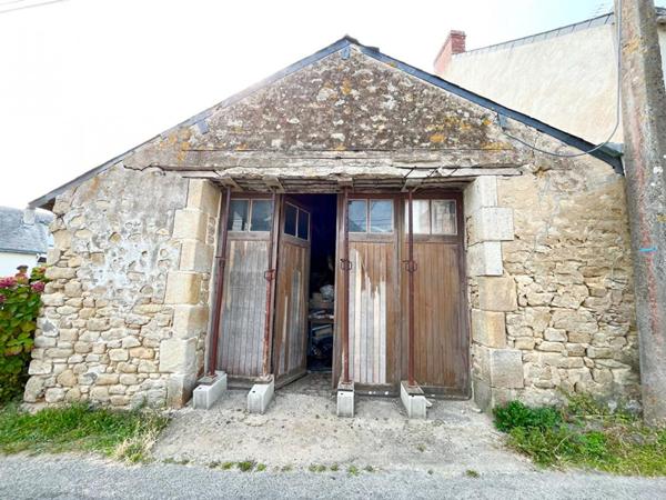 Maison  1 pièce(s) 100 m2