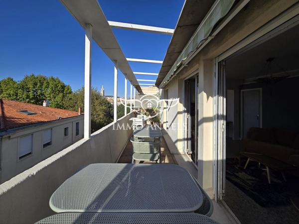 T2 Dernier étage traversant – Extérieur 19 m² – Montpellier centre-ville