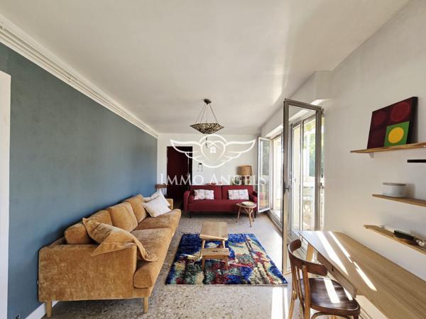 T2 Dernier étage traversant – Extérieur 19 m² – Montpellier centre-ville