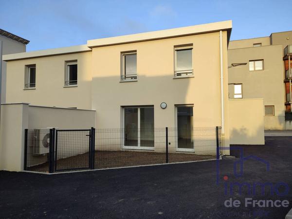 Maison Mitoyenne Neuve  71,44 m²  Excellent État  Av