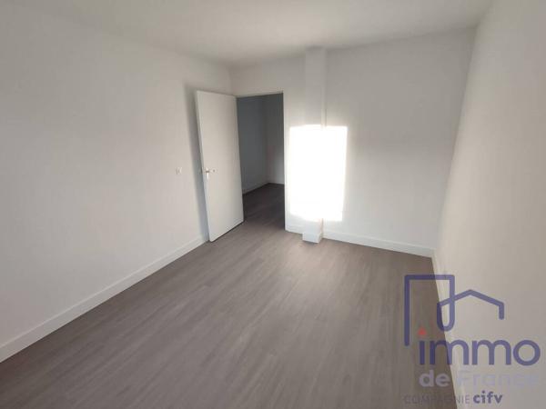 Maison Mitoyenne Neuve  71,44 m²  Excellent État  Av