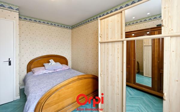 Appartement à vendre    4 pièces •  Montluçon