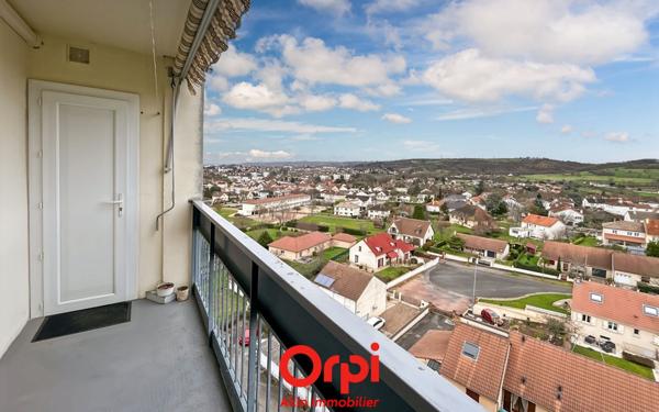 Appartement à vendre    4 pièces •  Montluçon
