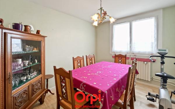 Appartement à vendre    4 pièces •  Montluçon
