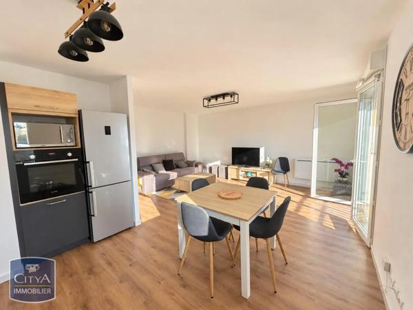 Appartement à louer 3 pièces 62.25m² Limoges (87000)