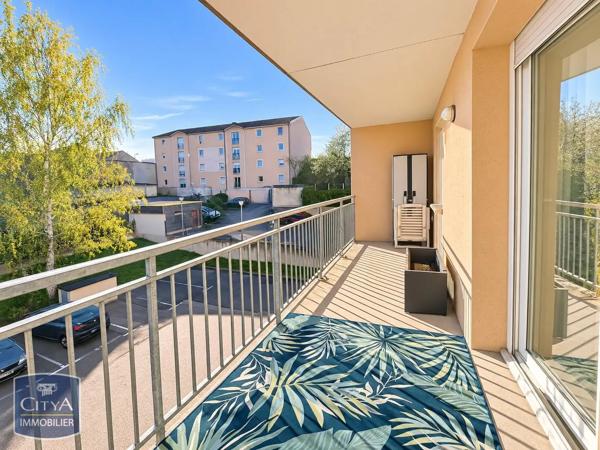 Appartement à louer 3 pièces 62.25m² Limoges (87000)